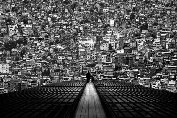 Photograph Marcelo Archila Facing Reality on One Eyeland